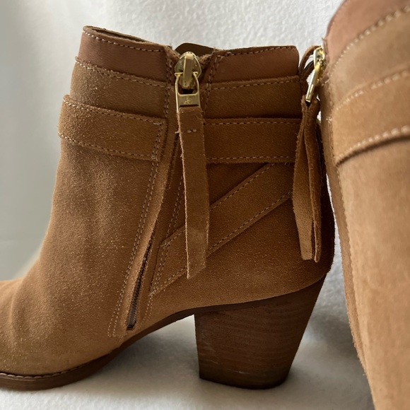 Sam Edelman Size 8 1/2M Caramel /Tan Suede Booties - Picture 6 of 16